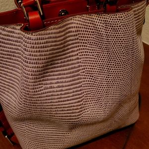 New Dooney&Bourke Small Barlow